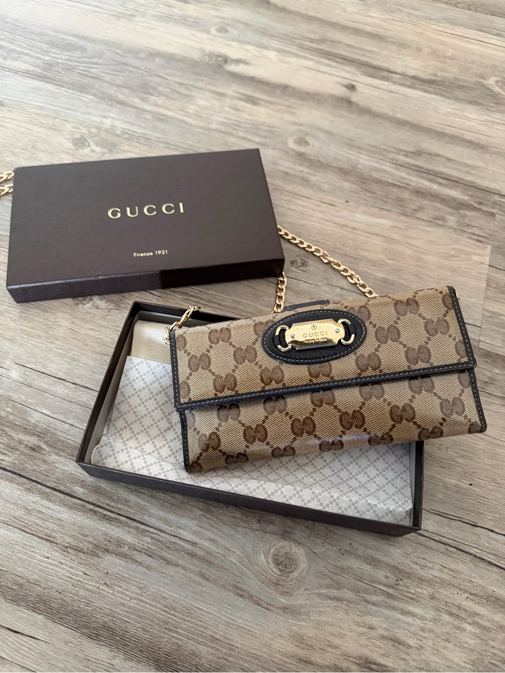 Gucci Brown GG Canvas Wallet with Gold Hardware on Chain